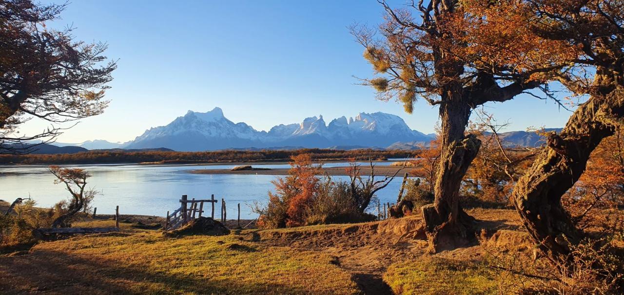 Morrena Lodge Torres del Paine National Park Exterior photo